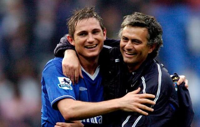 在这样的背 在这样的背