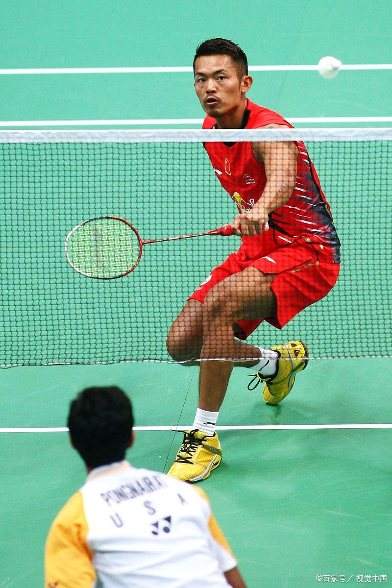 更暴露了上 更暴露了上