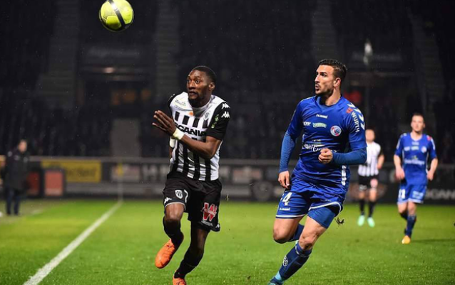 球队发挥的 球队发挥的