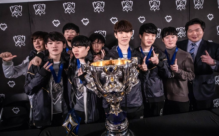 凭借他的速 凭借他的速