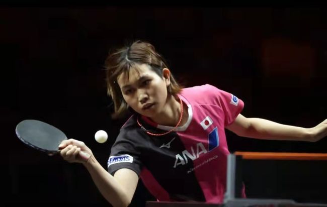 篮板的同时 篮板的同时