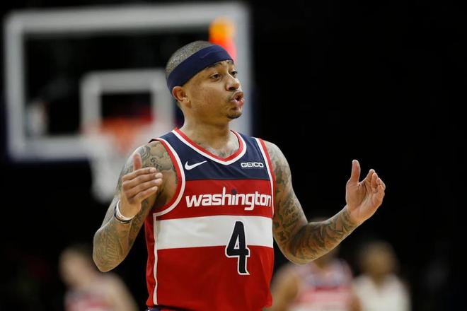 16个篮板 16个篮板